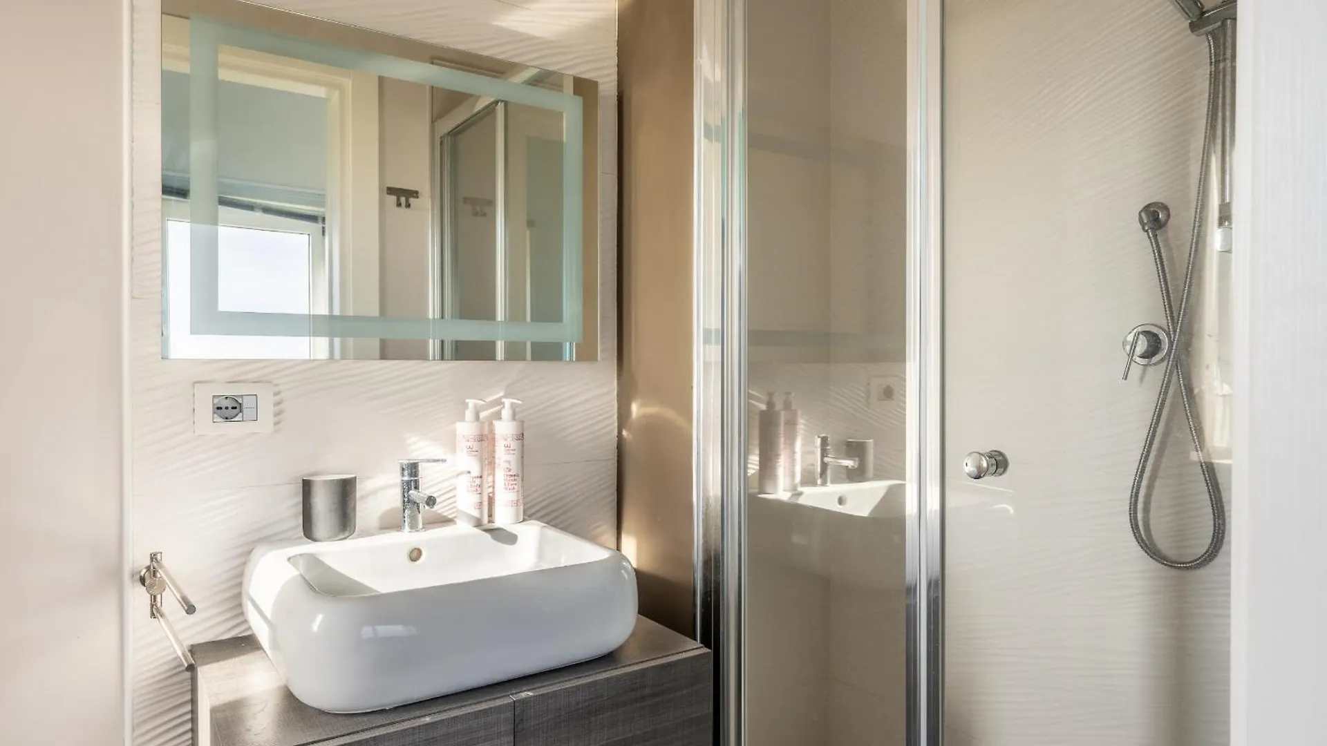 Villa Casa Faro Del Plemmiro Con Jacuzzi By Wonderful Italy Syracuse Casa vacanze